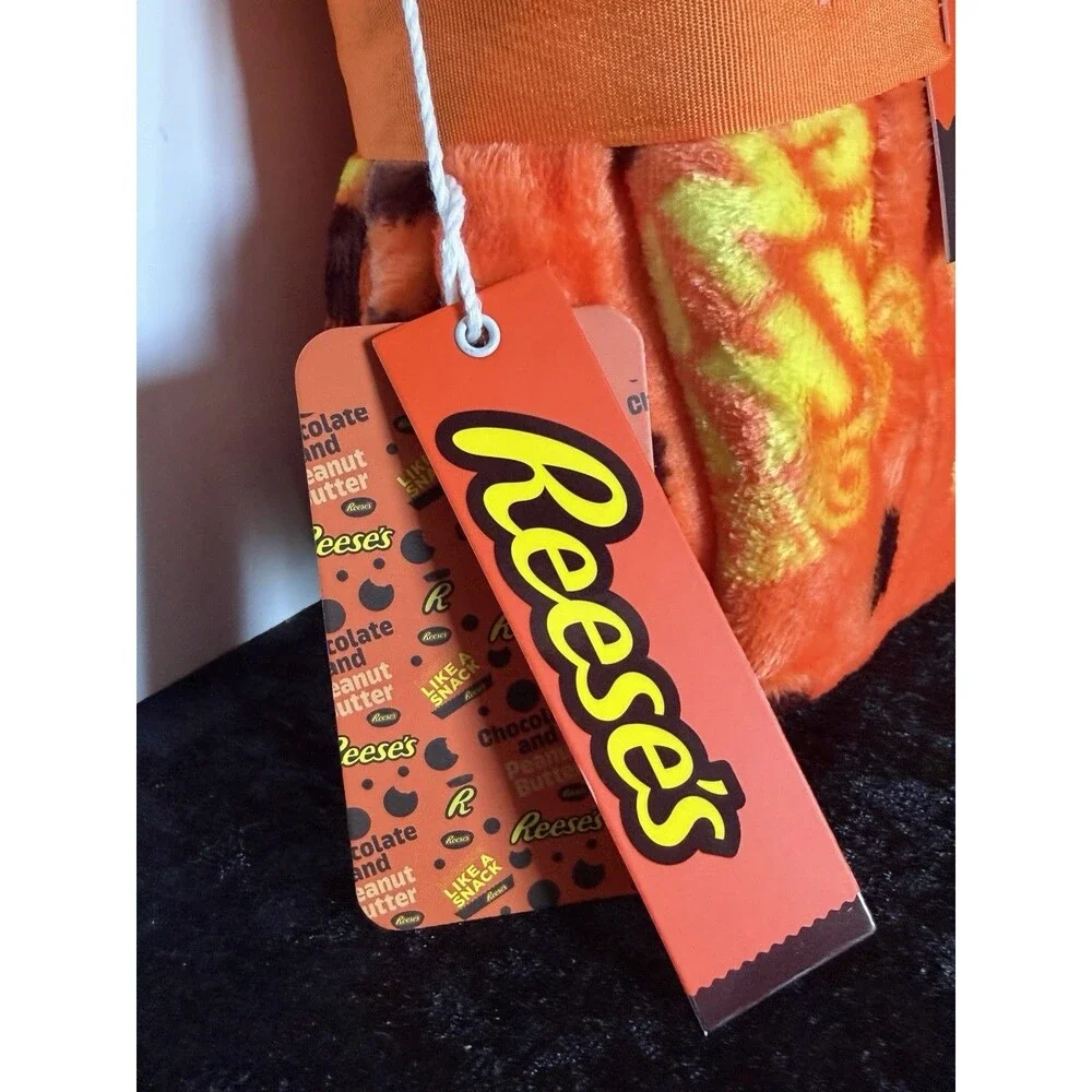 Reese’s Peanut Butter Cups Plush Throw Blanket 50x60 Hershey Licensed